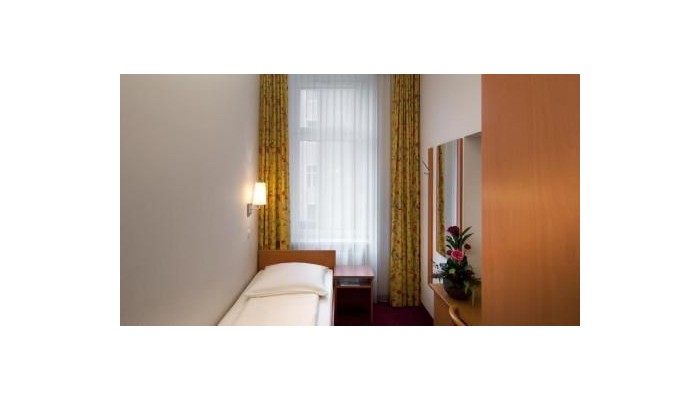 Air In Berlin Hotel poza 10