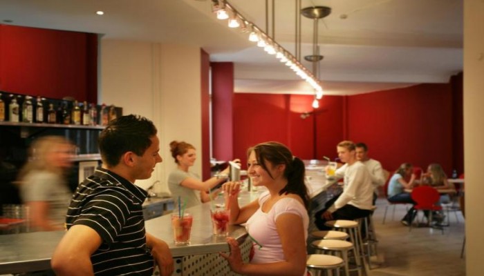 All In Hostel - Hotel poza 9