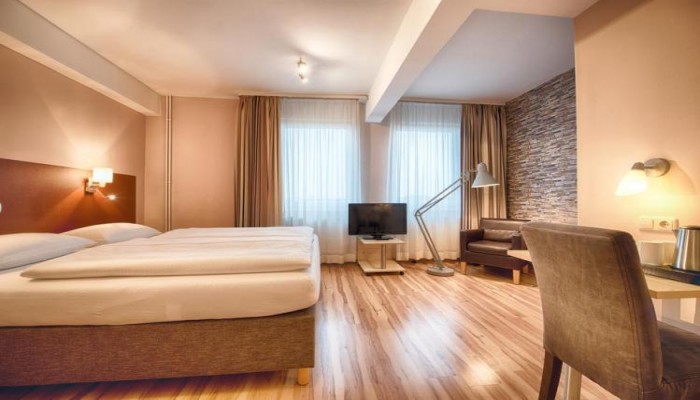 Enjoy Hotel Berlin City Messe poza 11