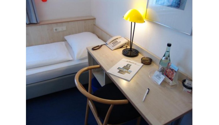 Enjoy Hotel Berlin City Messe poza 4