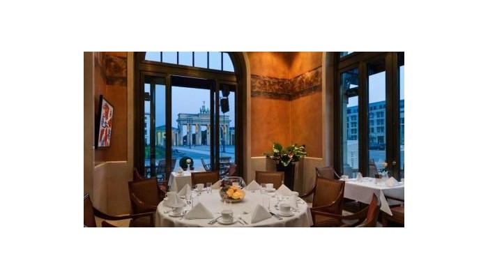 Hotel Adlon Kempinski Berlin poza 39