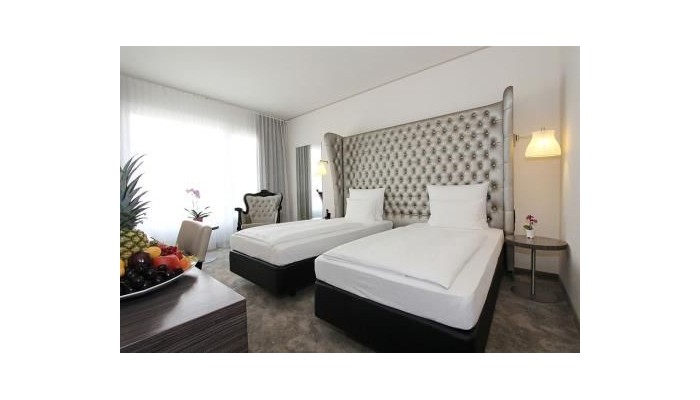 Hotel Arcotel John F poza 2