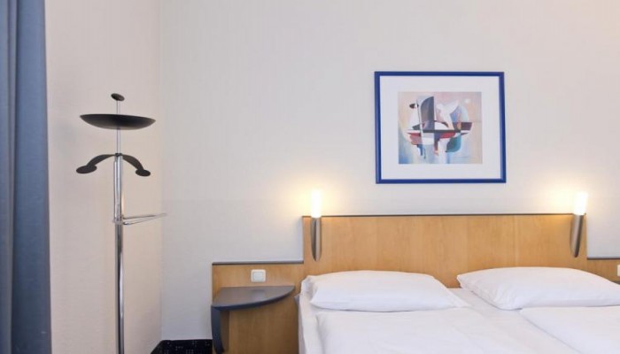 Hotel Days Inn Berlin City South poza 6