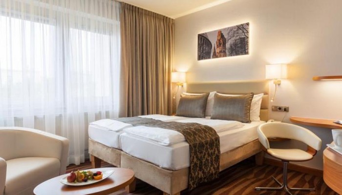 Hotel Golden Tulip Berlin Hamburg poza 5