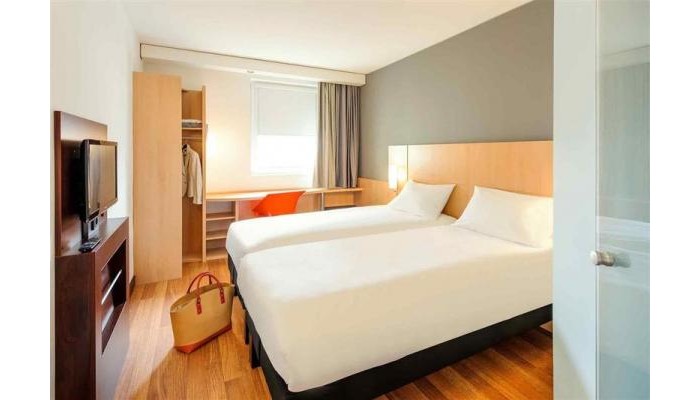 Hotel Ibis Berlin Kurfuerstendamm poza 7