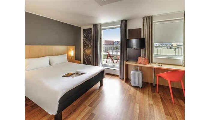 Hotel Ibis Berlin Kurfuerstendamm poza 3
