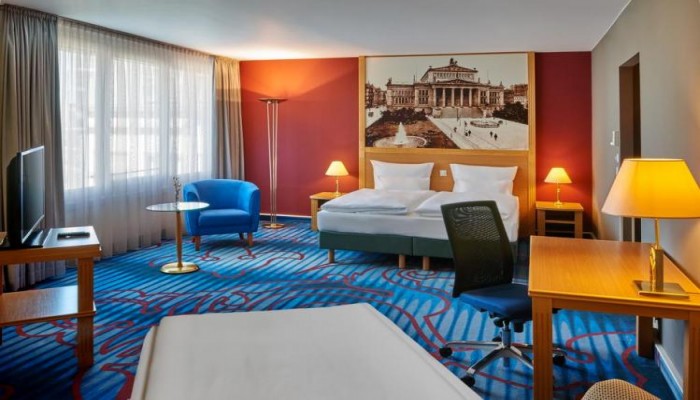 Hotel Mercure Berlin Tempelhof poza 5