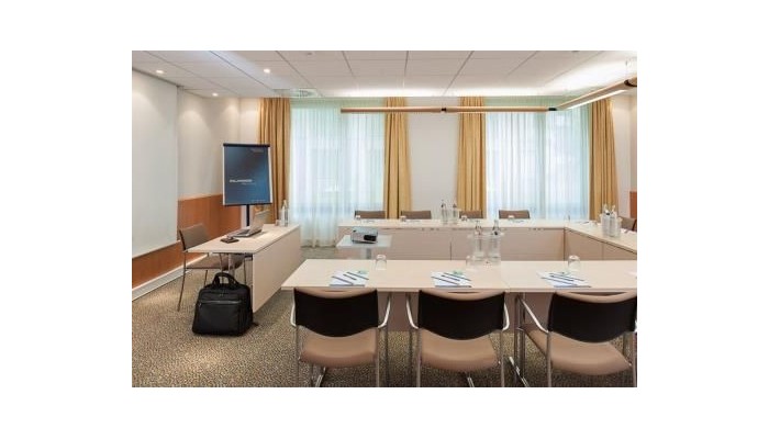 Hotel Novotel Berlin Mitte poza 21