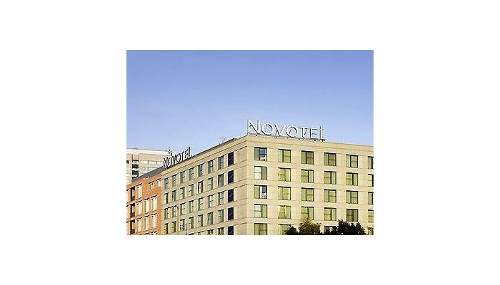 Hotel Novotel Berlin Mitte poza 24
