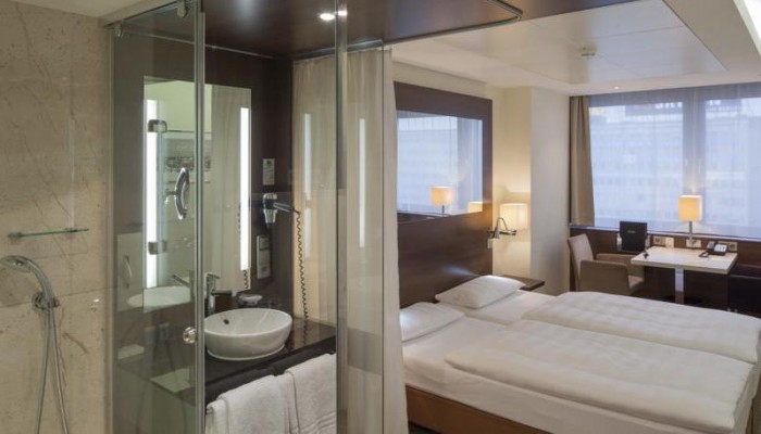 Hotel Park Inn By Radisson Berlin Alexanderplatz poza 8