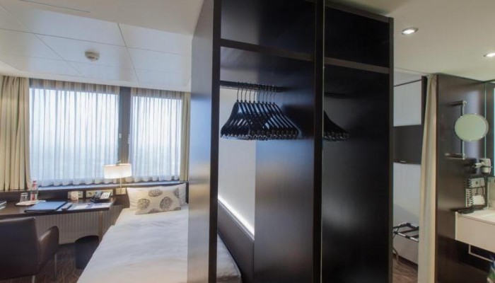 Hotel Park Inn By Radisson Berlin Alexanderplatz poza 4