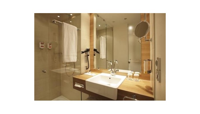 Hotel Ramada Berlin Alexanderplatz poza 18