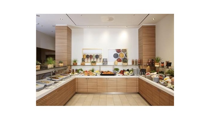 Hotel Ramada Berlin Alexanderplatz poza 25