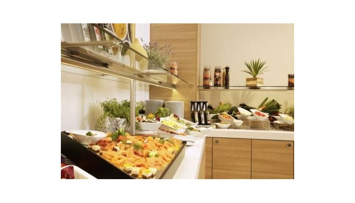 Hotel Ramada Berlin Alexanderplatz poza 22