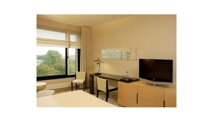 Sheraton Berlin Grand Hotel Esplanade poza 18