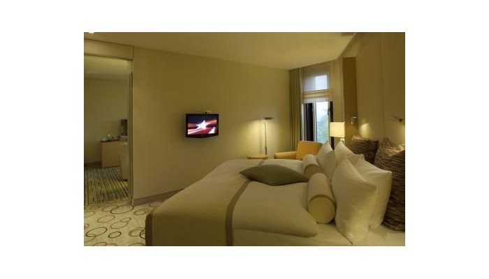 Sheraton Berlin Grand Hotel Esplanade poza 9