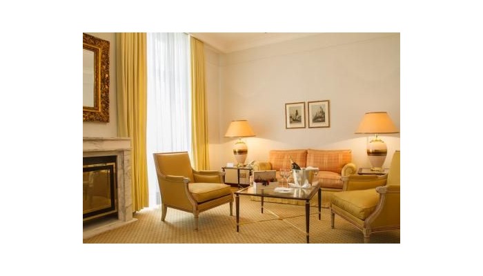 Excelsior Hotel Ernst poza 18