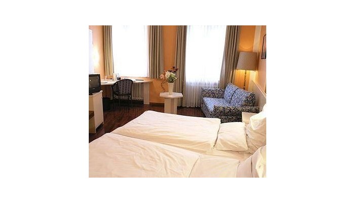 Hotel Central Am Dom poza 4