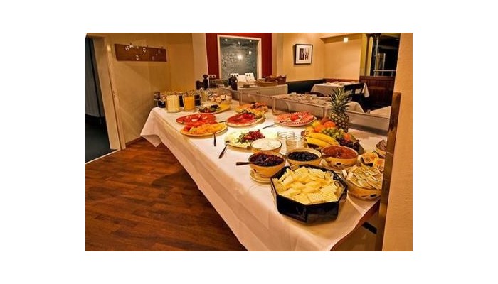 Hotel Central Am Dom poza 16