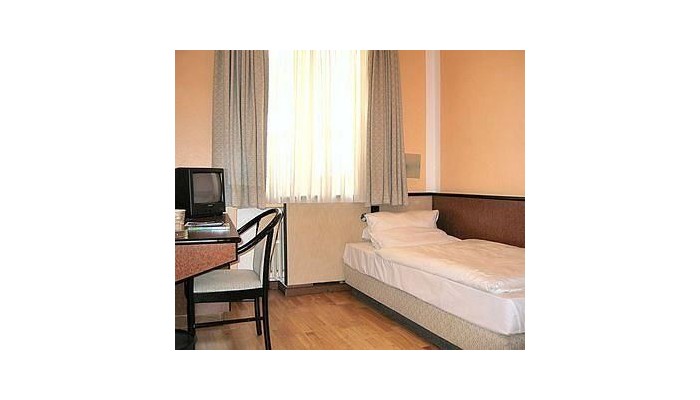 Hotel Central Am Dom poza 5