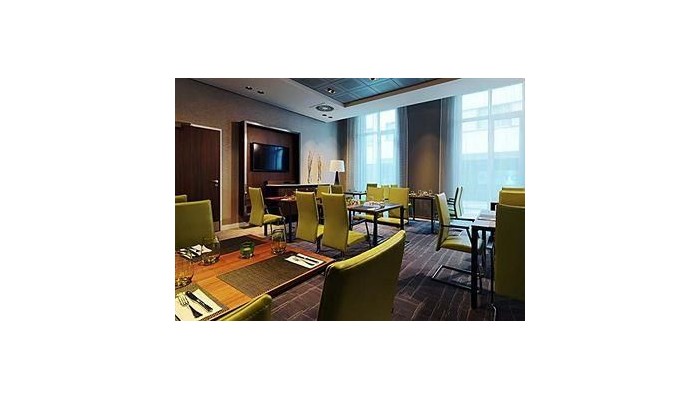 Hotel Courtyard By Marriott Cologne poza 13