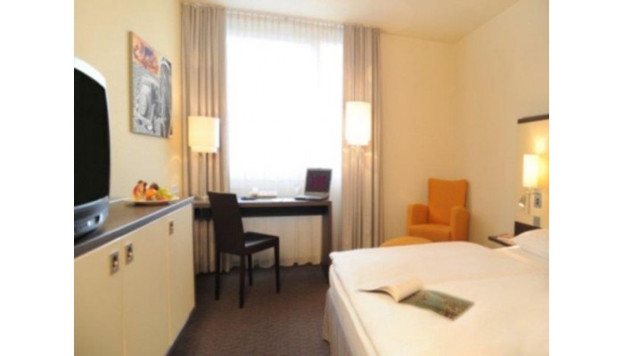 Hotel Mercure Koln West poza 1