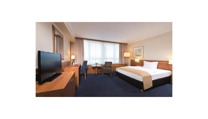 Leonardo Hotel Koln Bonn Airport poza 3