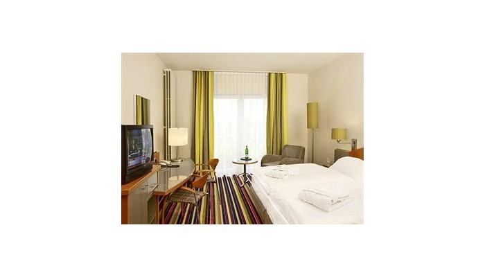 Ramada Hotel Huerth-koeln poza 5