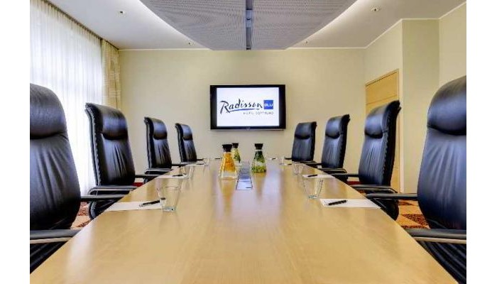 Hotel Radisson Blu Dortmund poza 8