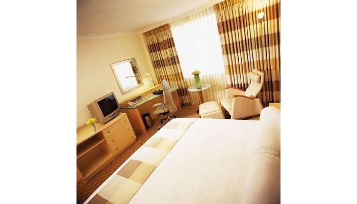 Hotel Hilton Dusseldorf poza 1