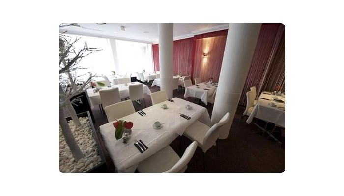 Hotel Tryp By Wyndham Dusseldorf City Centre poza 2