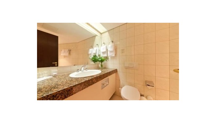 Novum Hotel Madison Duesseldorf Hauptbahnhof poza 9