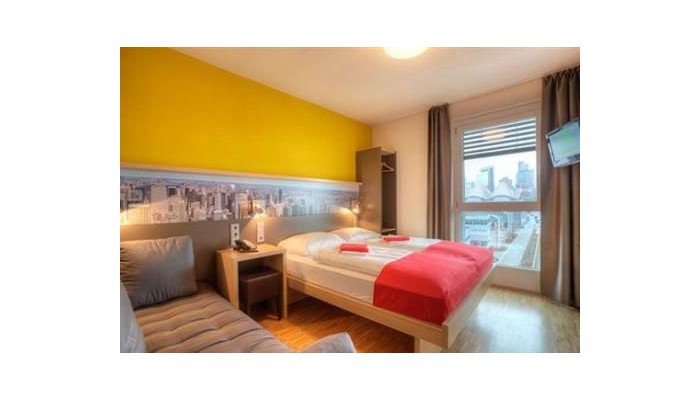 Hotel Meininger Frankfurt Main Messe poza 4