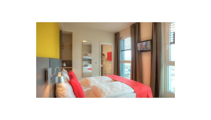 Hotel Meininger Frankfurt Main Messe poza 11