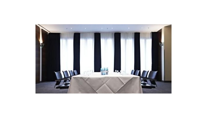 Hotel Steigenberger Metropolitan poza 24