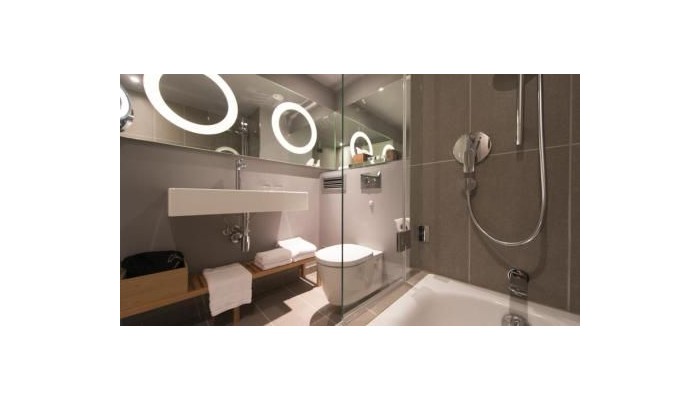 Wyndham Grand Frankfurt Hotel poza 15