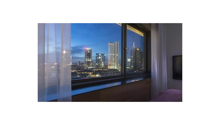 Wyndham Grand Frankfurt Hotel poza 11
