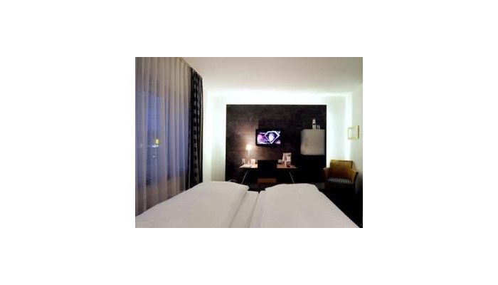 Hotel Amadeus poza 5