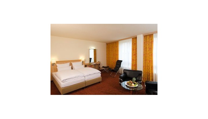Hotel Nh Messe poza 3