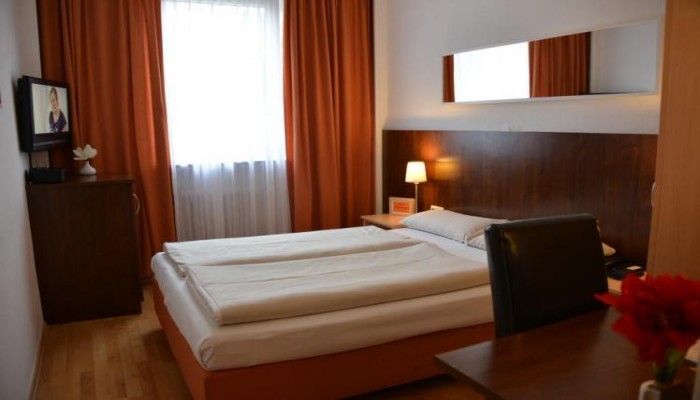 Hotel Italia poza 8