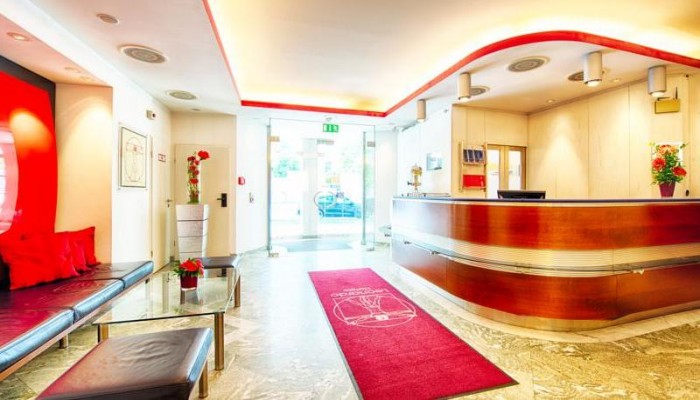 Hotel Leonardo City West poza 5