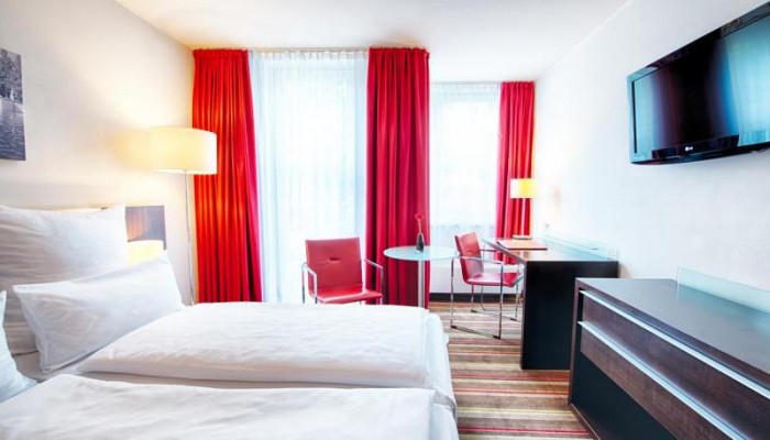 Hotel Leonardo City West poza 7