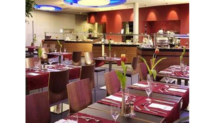 Hotel Hilton Garden Inn Stuttgart Neckarpark poza 2